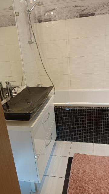 Leilighet Na Urokliwym Osiedlu Nadmorski Dwor